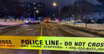 Man dead after being found lying in snow with gunshot wounds, Toronto police say - Global News