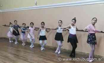 Bailarinas municipales se capacitan en Buenos Aires - Diario EL CHUBUT