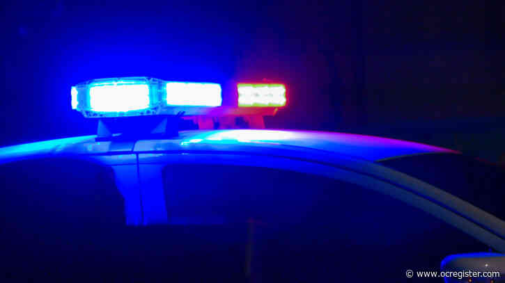 Police officer among 2 injured in Irvine crash