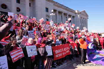 Teacher 'sick out' shuts LRSD schools Monday and Tuesday - Arkansas Times