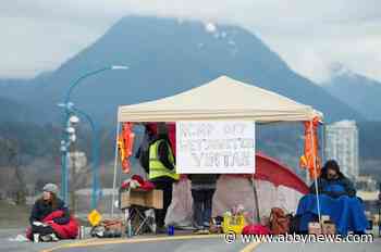 Pipeline protesters served with injunction for blocking Vancouver ports