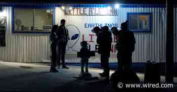 What Scientists Can Learn From Alien Hunters