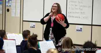 Batavia elementary band director instills love of music in her students