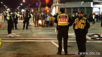 Police arrest anti-pipeline protesters at Vancouver port as they enforce court injunction