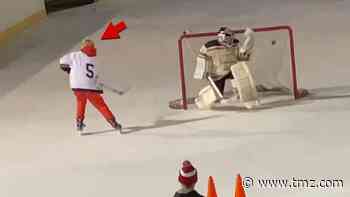 Justin Bieber Plays Hockey with Friends at Central Park Rink