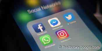 WhatsApp for iOS starts beta testing Dark Mode support ahead of public release