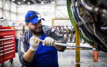 Southwest employees feel the love with extra six weeks of pay from $667M profitshare