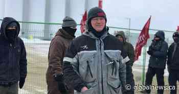 Unifor sets up blockade at Co-op bulk storage facility near Moose Jaw
