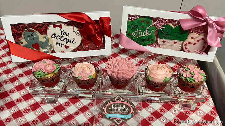Galentine’s Day Party Treats And Decorations