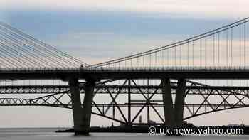 Severe weather shuts Queensferry Crossing
