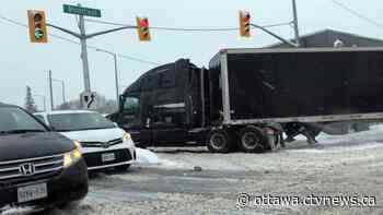 Blocked roads, slippery streets and multiple crashes hit Ottawa as snow keeps coming - CTV News