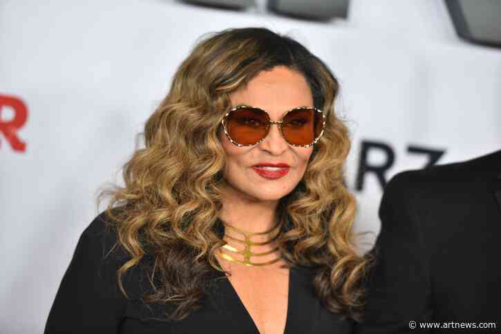 Tina Knowles-Lawson Talks Art, Bonhams CEO Departs, Peter Saul Praised, and More: Morning Links from February 11, 2020