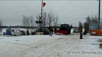 CN Rail to shut down 'significant' sections of track due to Ont. pipeline blockade