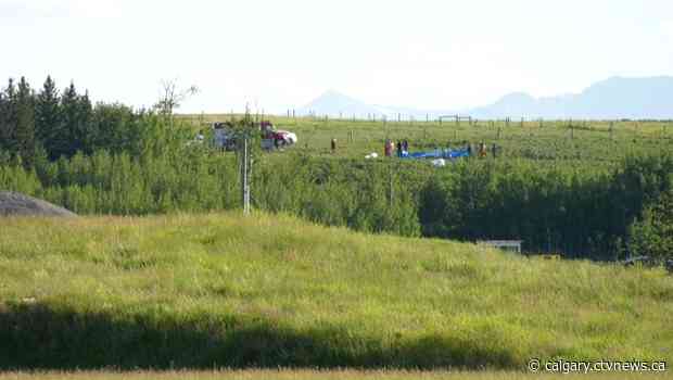 Tow plane and glider lost sight of each other in fatal crash, TSB says