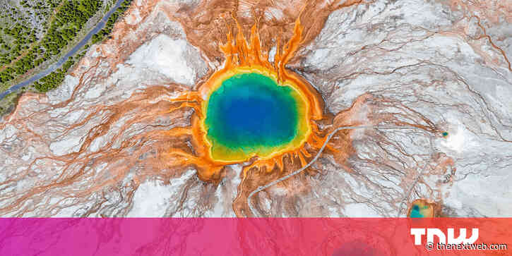 Google Earth just released 1,000 beautiful wallpapers you can download for free