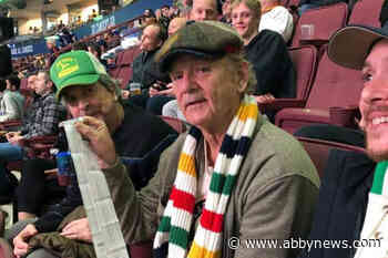 Bill Murray dons iconic Hudson’s Bay scarf to watch Canucks game in Vancouver - Abbotsford News