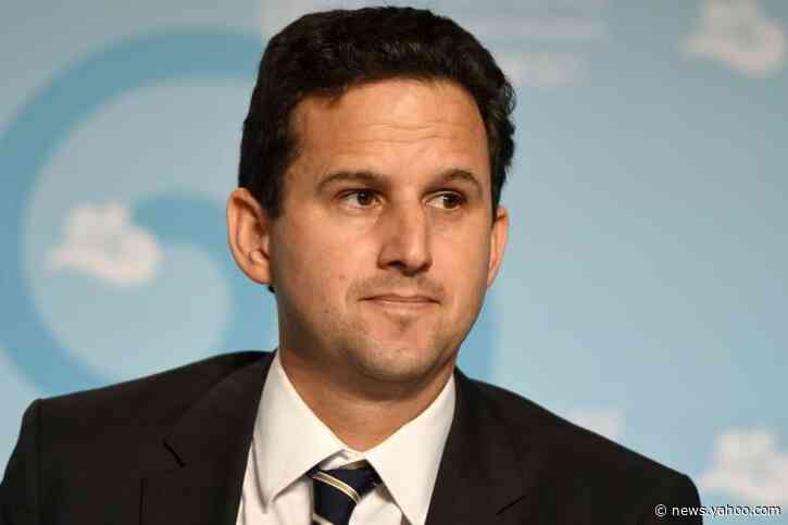 Democrats slam 'stomach churning' DOJ reversal on Roger Stone prosecution