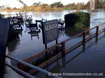 Storm Dennis: Thames barrier may close as Richmond is issued with three flood warnings