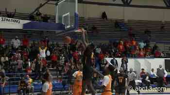 Yates High School basketball team on the verge of national scoring record - KTRK-TV