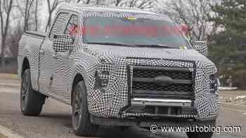 2021 Ford F-150 flashes its grilles in new spy shots