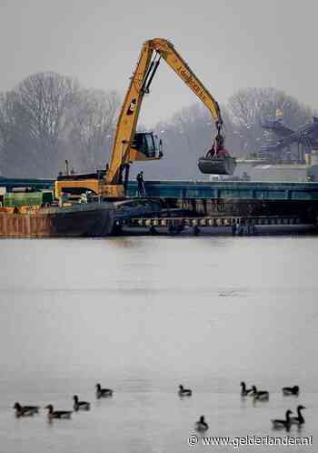 Gelderland hint op nieuw beleid ontzandingsplassen na verhit debat en fel protest