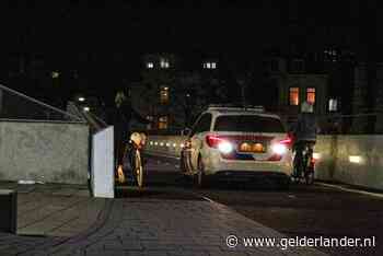 Inbreker op heterdaad betrapt in Arnhem, ontsnapt alsnog als bewoners hem vasthouden