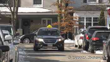 Taxi drivers struggle to continue work after another insurance hike