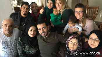 Engaged Syrian couple reunited in Saskatoon after two years apart - CBC.ca