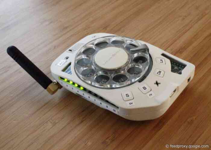 Unique rotary dial cellphone with ePaper display