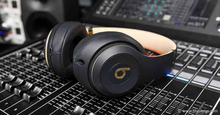 These deals make for good last-minute Valentine’s Day gifts