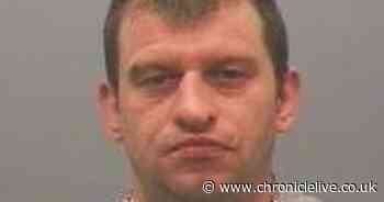 Police offer reward of up to £1,000 for information on wanted Blakelaw man Karl Wishart