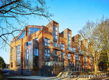 Roomzzz aparthotel's flood defences 'protected neighbours'