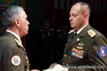 [VIDEOS] Este es el coronel que permitió que trabajadoras de Conviasa agredieran a Guaidó - El Nacional