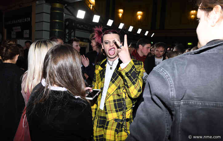 Watch Yungblud take over the Hawley Arms after winning Best Music Video at NME Awards 2020