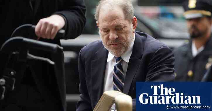 Weinstein's lawyer makes last appeal to jury to 'make the right decision'