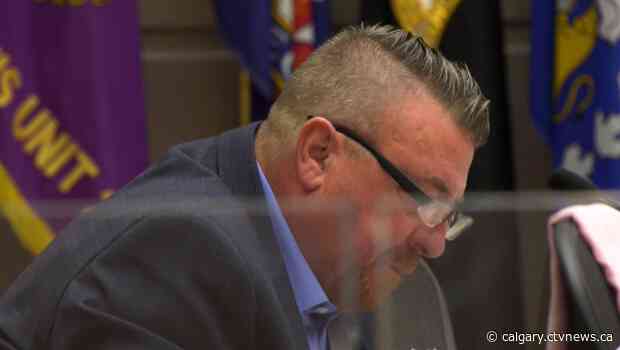 Magliocca co-sponsors urgent motion seeking details on his own expenses