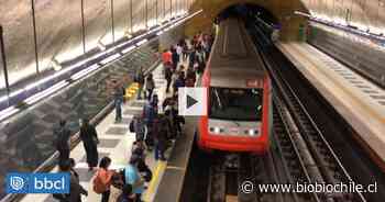 Metro volvió a operar hasta la Plaza de Puente Alto a un mes del estallido social - BioBioChile