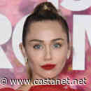 Miley makes catwalk debut - Entertainment News - Castanet.net