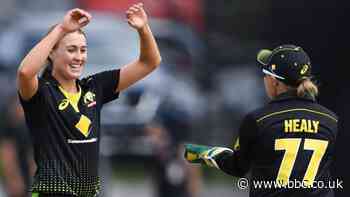 Australia v India, T20 tri-series: Hosts win final by 11 runs
