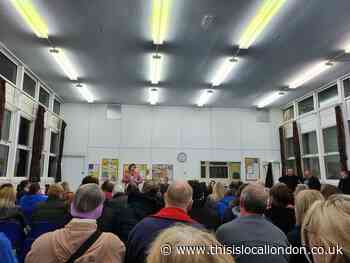 'We don't want a slum': First meeting of New Addington residents group over development fears