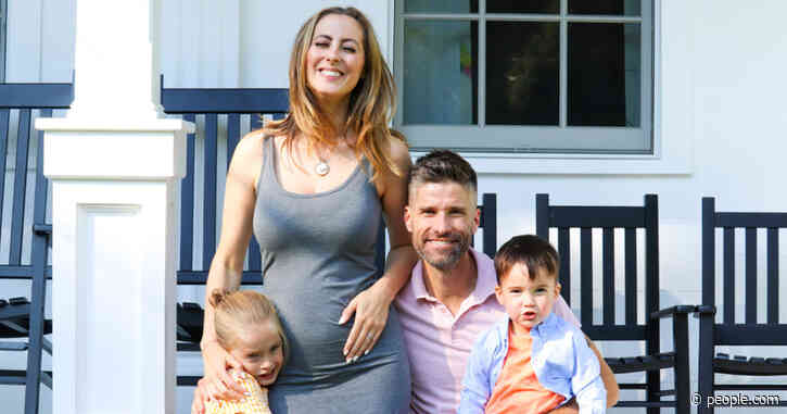 Kyle Martino Posts Touching Valentine's Day Tribute to Pregnant Ex Eva Amurri: 'Love You Mama'