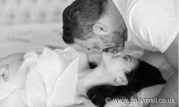 Jenna Dewan shared kissing photo with beau Steve Kazee