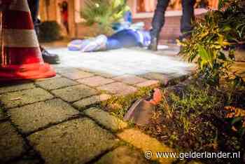 Man verwondt hoofd medewerker supermarkt met hakmes na mislukte overval in Eindhoven
