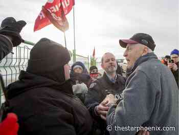 Unifor vows to keep 'pressure' on FCL