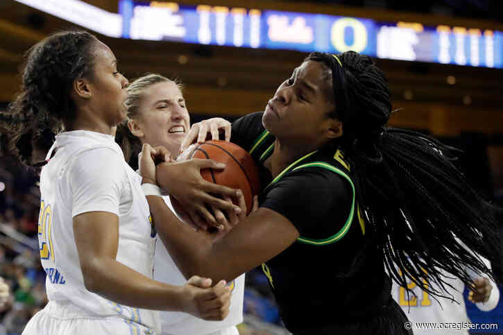 No. 7 UCLA women can’t overcome slow start against No. 3 Oregon