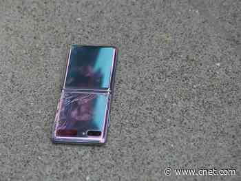 Galaxy Z Flip vs. Motorola Razr drop test: We broke both on the first try     - CNET