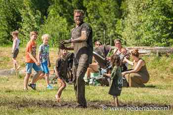 Twitterende boswachter Tim gaat kinderprogramma op tv presenteren