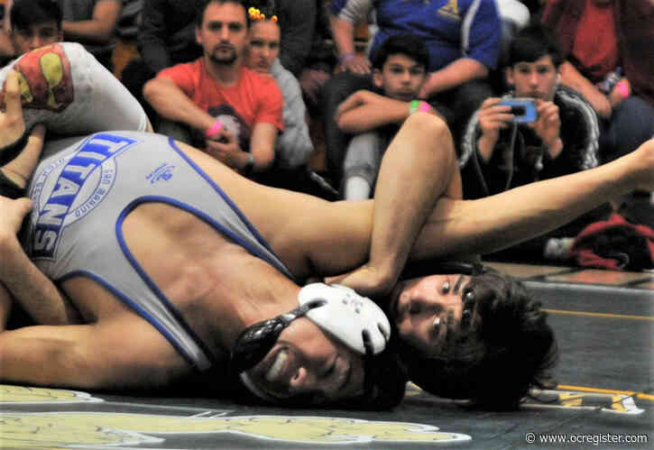Villa Park wrestling wins another CIF-SS championship; Esperanza finishes second