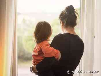 ASK AMY: Estranged dad is now angling for an intro - Toronto Sun