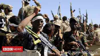 Yemen war: Saudi-led coalition warplane crashes